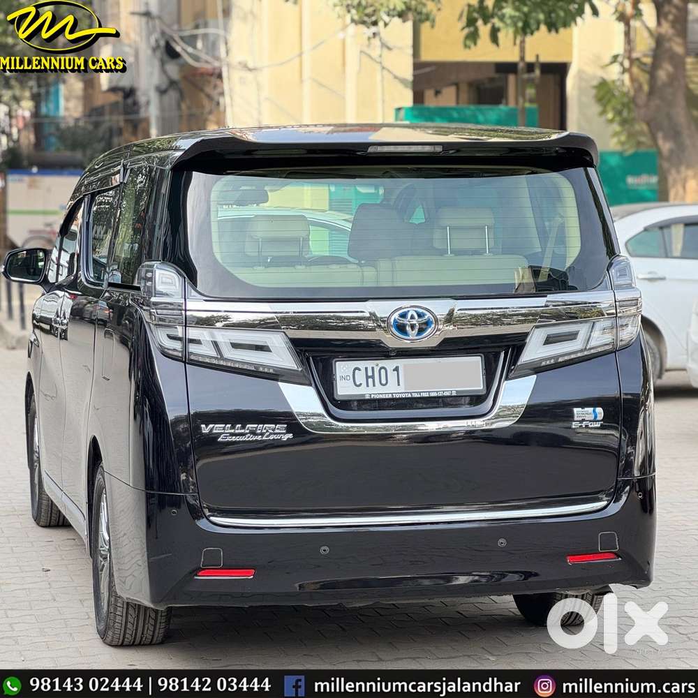 Toyota Vellfire Vip – Executive Lounge, 2022, Cng & Hybrids