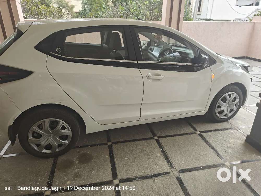 Tata Altroz 2024 Petrol 38000 Km Driven