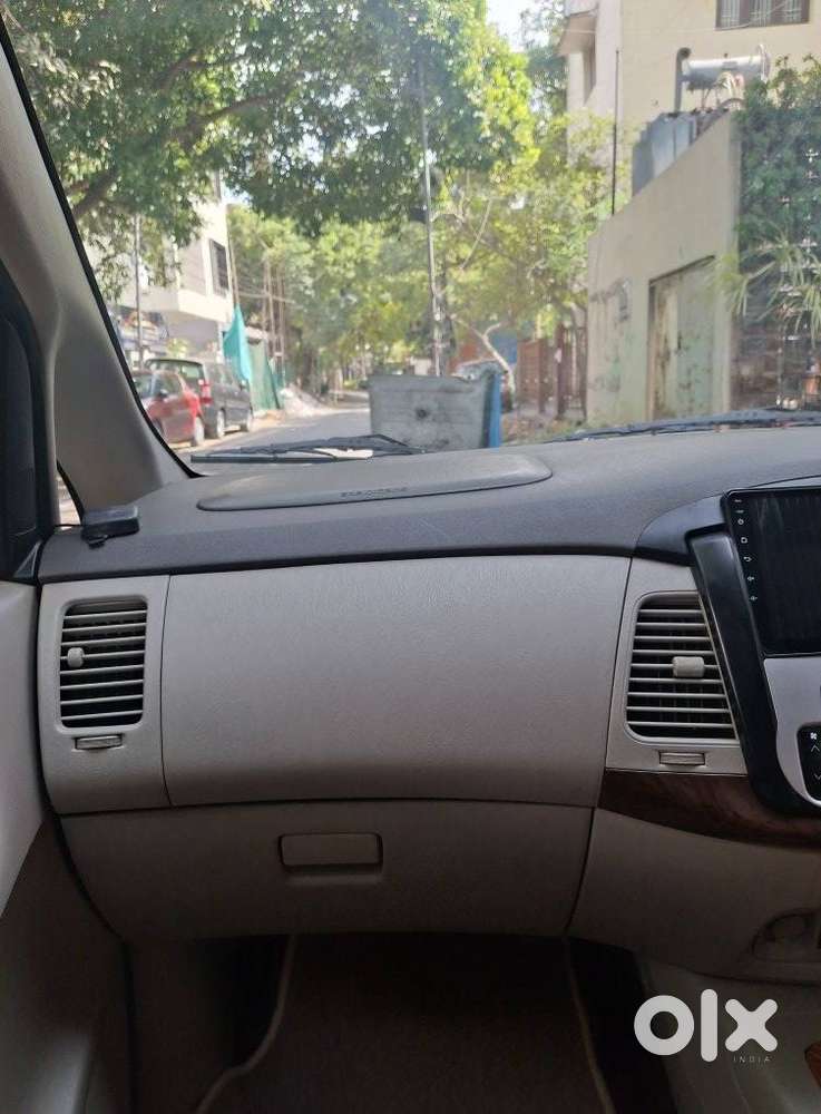 Toyota Innova 2.5 Vx 8 Str, 2012, Diesel