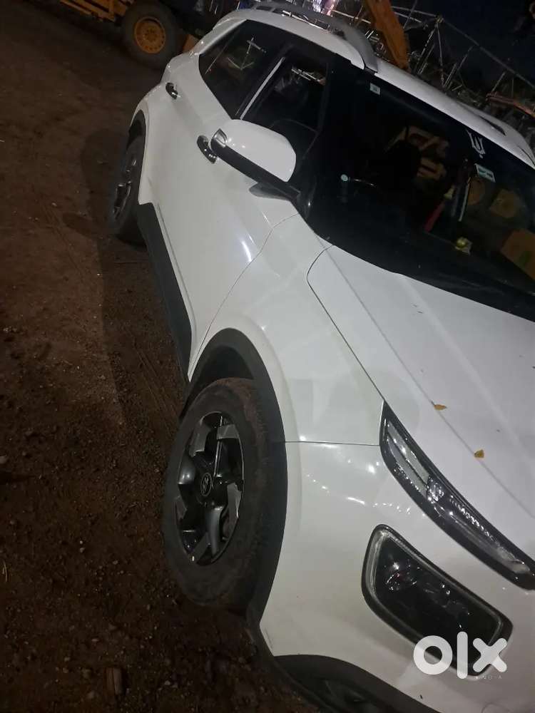 Hyundai Venue 2020 Diesel 104000 Km Driven