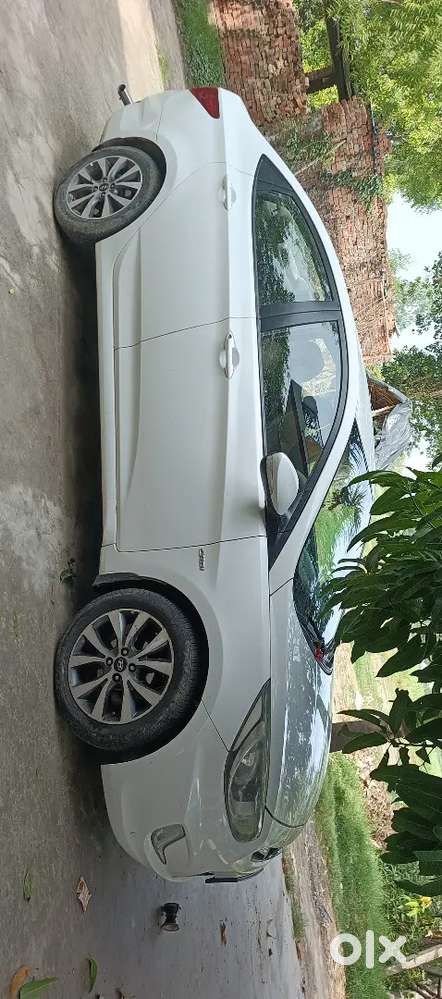 Verna 2013 Diesel Manual - Single Hand Used, 22kmpl Mileage`
