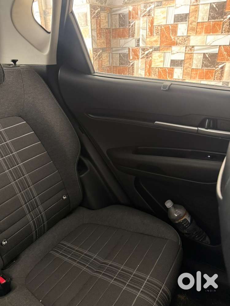 Kia Sonet Petrol Model November 2025
