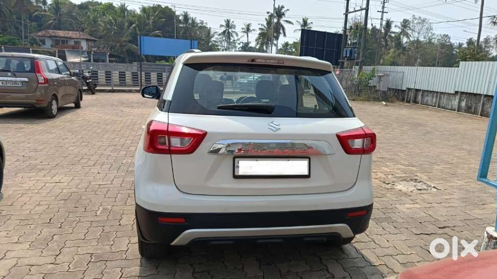 Maruti Suzuki Brezza 1.5 Zxi Smart Hybrid, 2021, Petrol