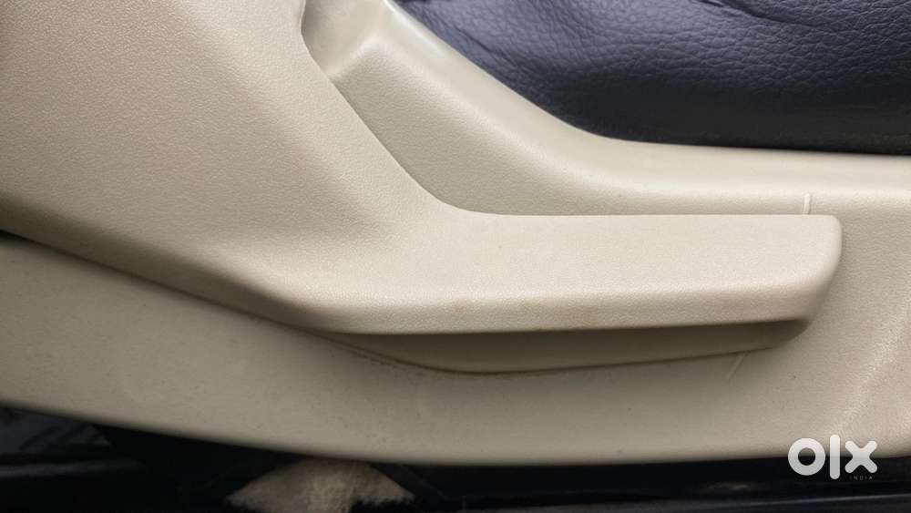 Maruti Suzuki Swift Dzire 1.2 Lxi Bsiv, 2020, Petrol