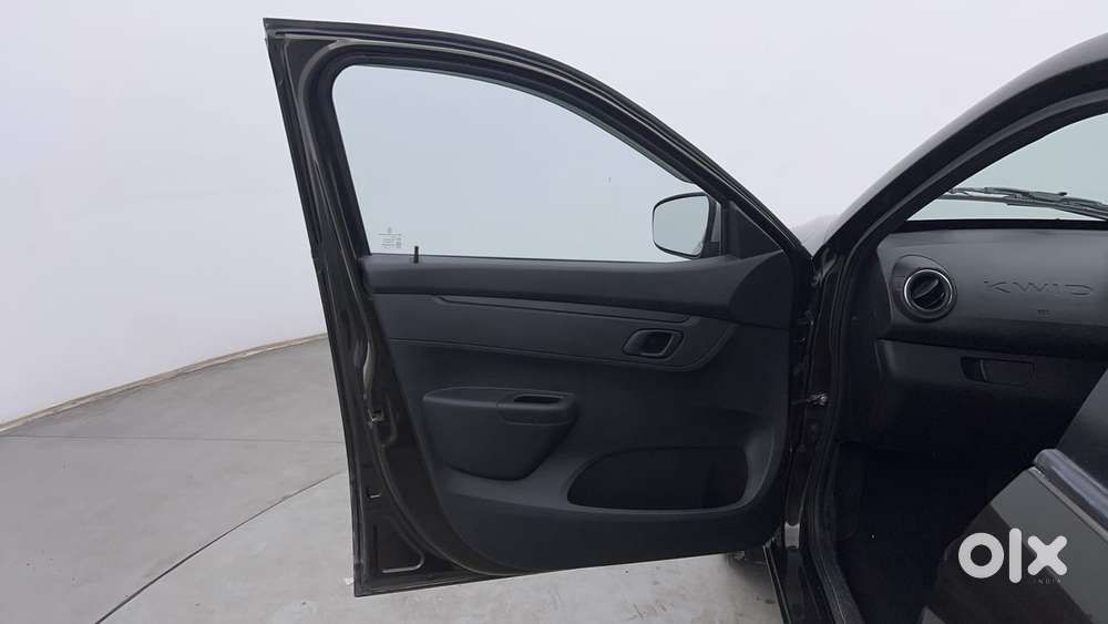 Renault Kwid Rxt 1.0, 2023, Petrol
