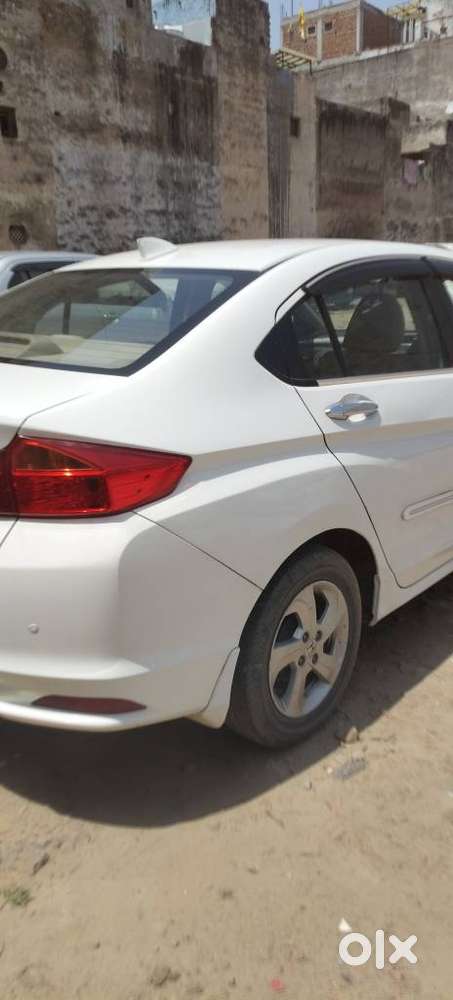 Honda City 2015-2017 I Vtec V, 2016, Petrol