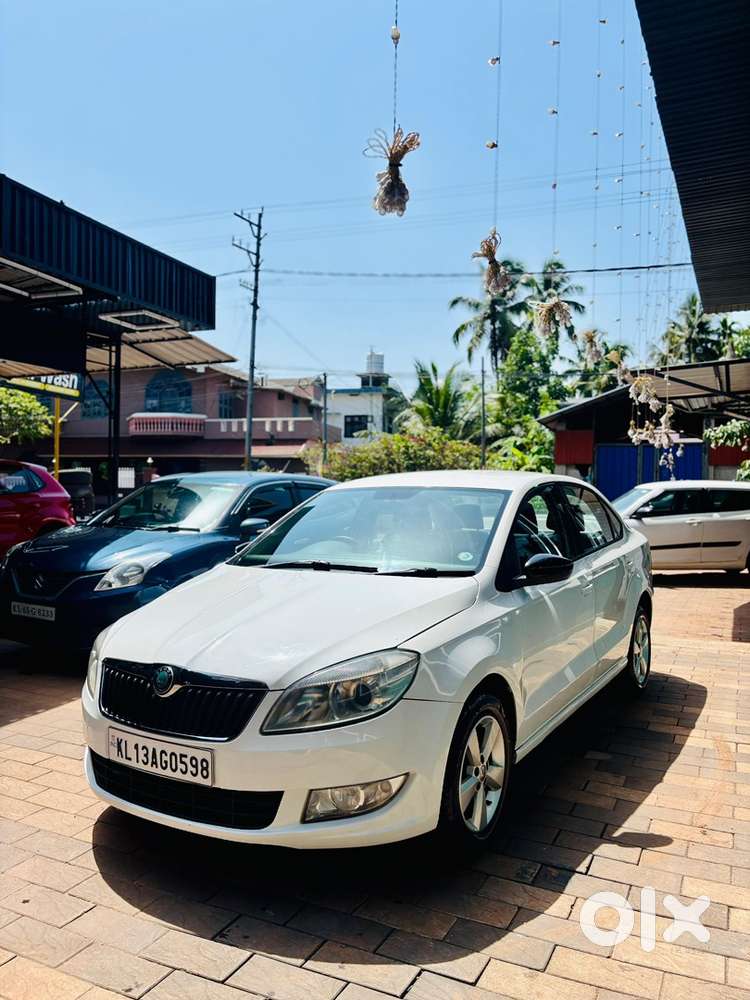 Skoda Rapid Tsi 2015