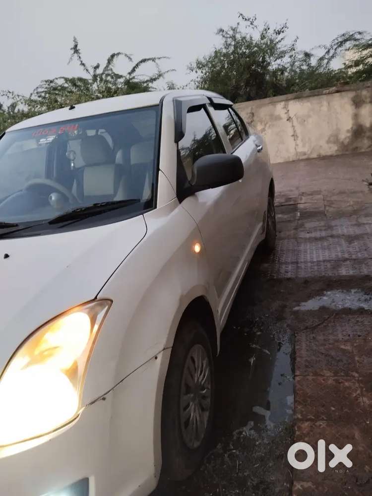 Maruti Suzuki Swift Dzire 2011 Diesel 90000 Km Driven