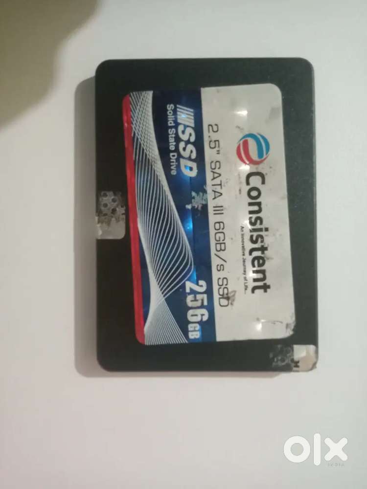 Consistent SSD 2.5 SATA III 6GB/s 256GB.
