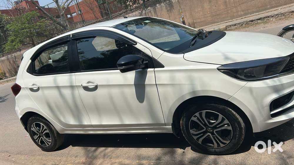 Tata Tiago Xt Cng 2023 Model