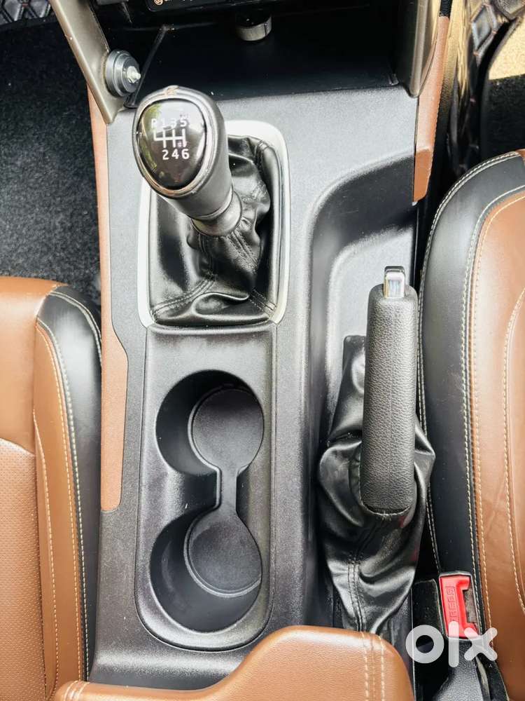 Mahindra Scorpio-n 2.0 Z8 L Petrol Mt 7 Str, 2023, Petrol