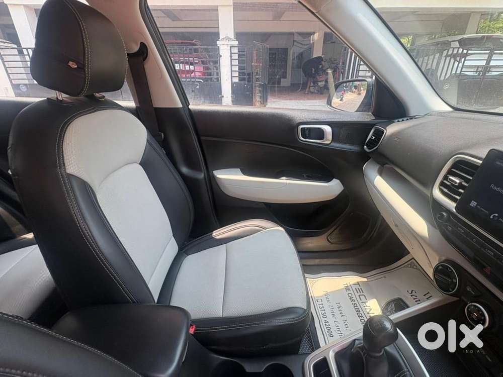 Hyundai Venue 2024 Petrol Good Condition