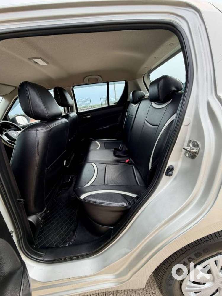 Maruti Suzuki Swift Vxi 1.2 Abs Bs-iv, 2017, Petrol
