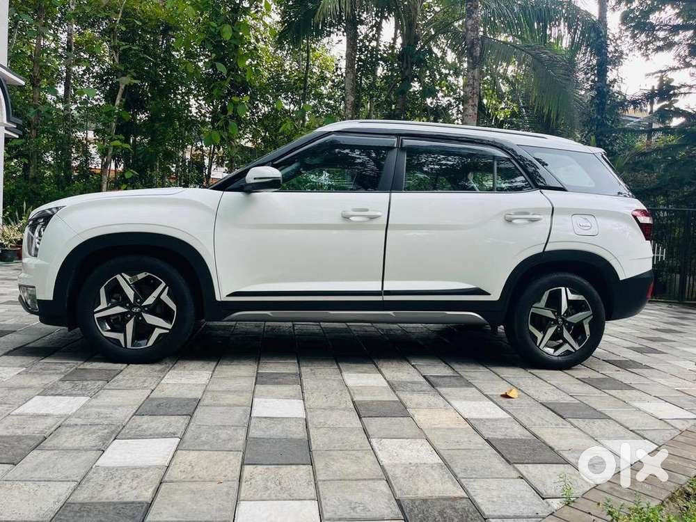 Hyundai Alcazar 2021 Petrol Well Maintained