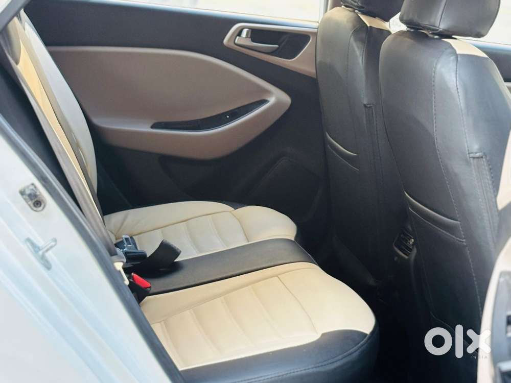 Hyundai Elite I20 Sportz (o) 1.2, 2016, Petrol