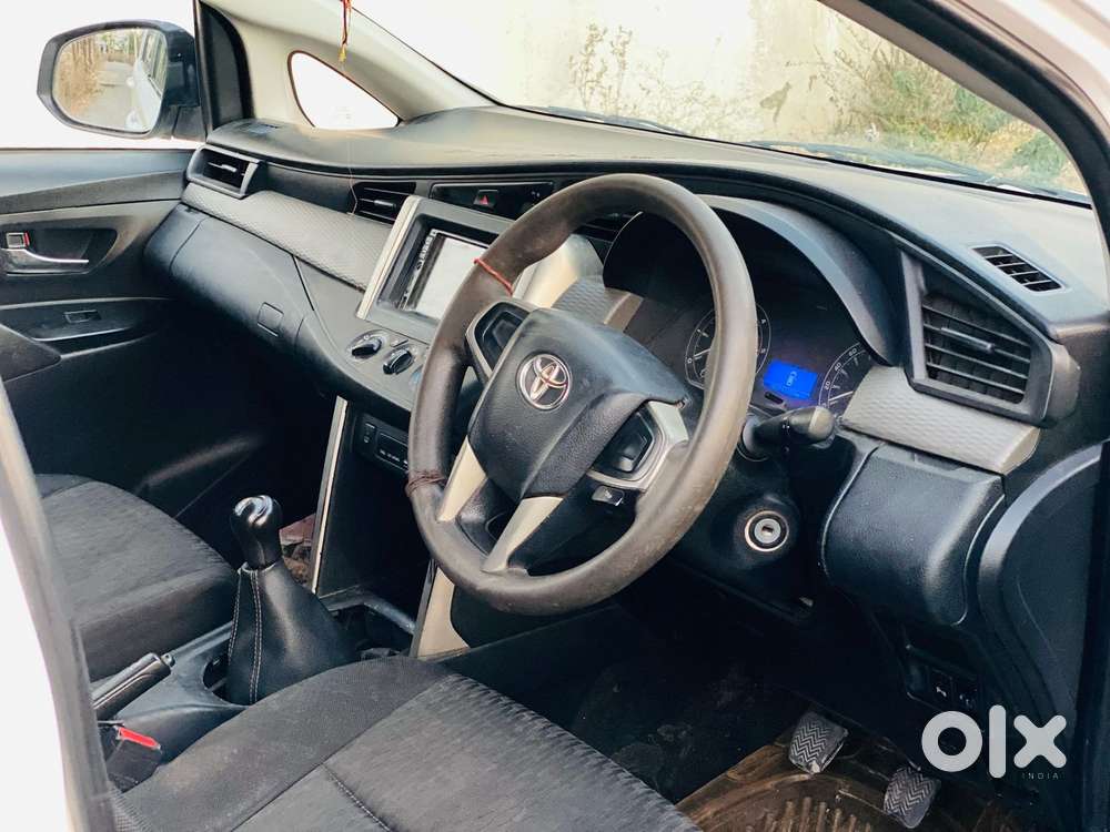 Toyota Innova Crysta 2.4 G Mt, 2018, Diesel