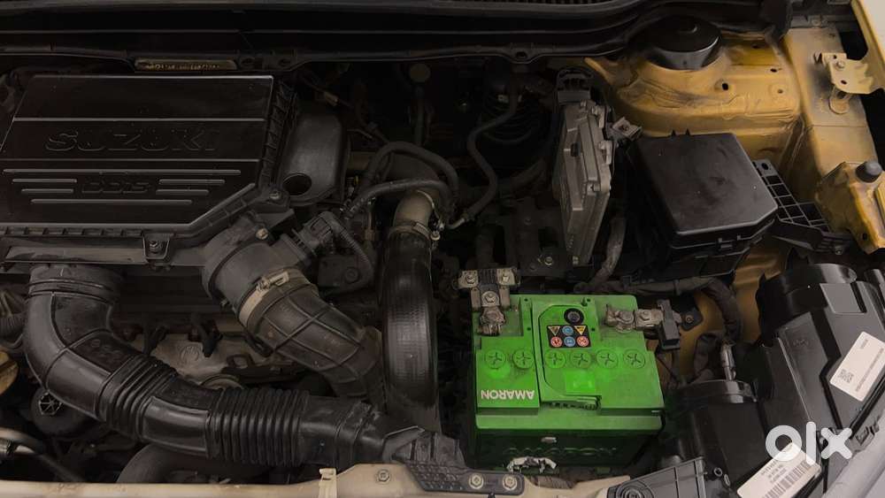 Maruti Suzuki Vitara Brezza Zdi+ Dual Tone Mt, 2016, Diesel