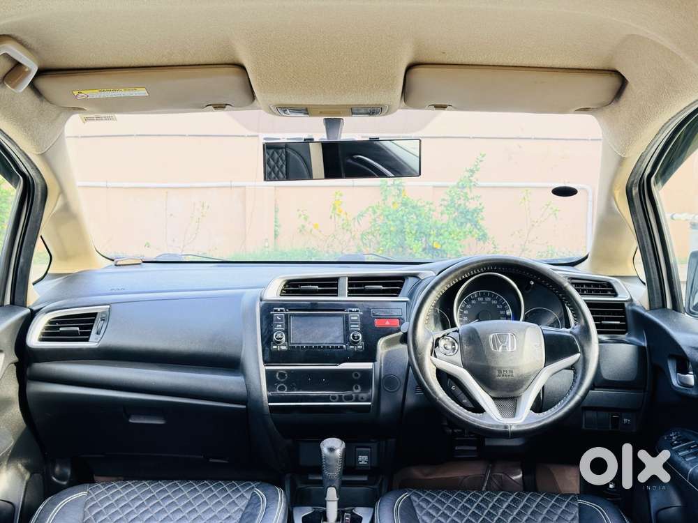 Honda Jazz V Automatic, 2015, Petrol