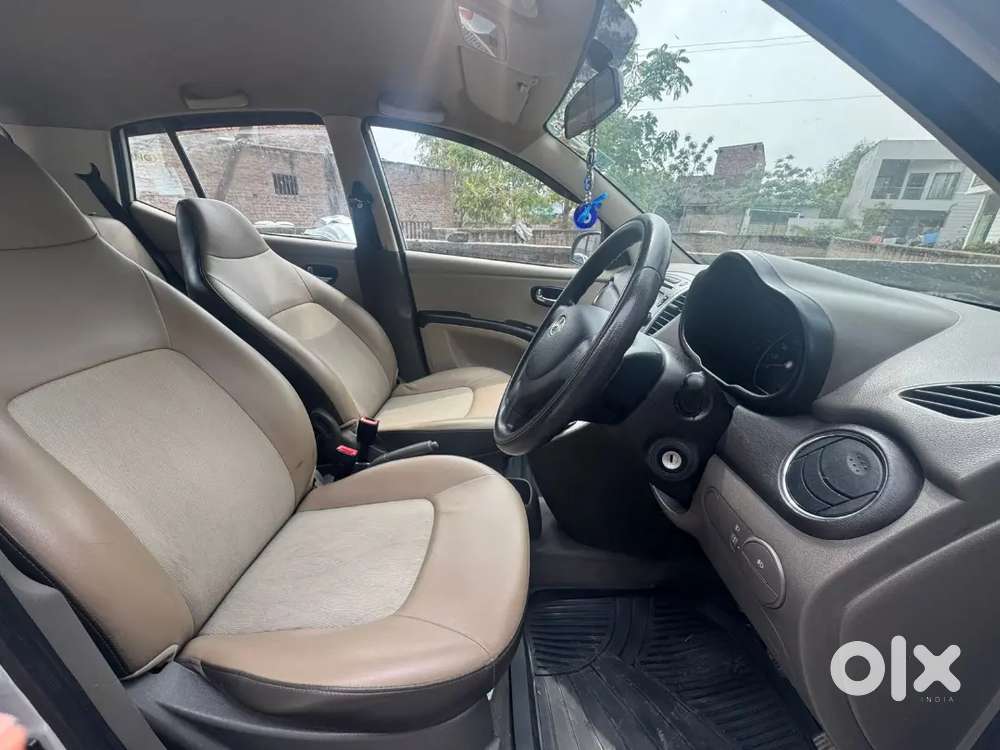 Hyundai I10 2017 Petrol 75140 Km Driven