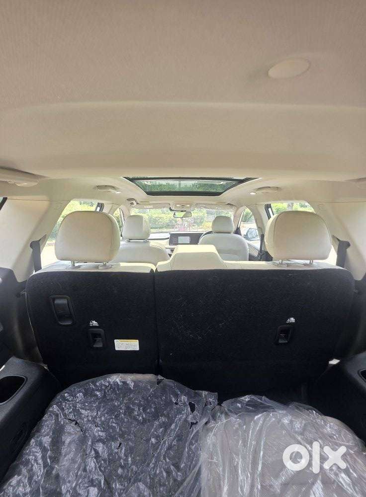 Mahindra Xuv700 2.2 Ax 7 Diesel At Str Awd, 2022, Diesel