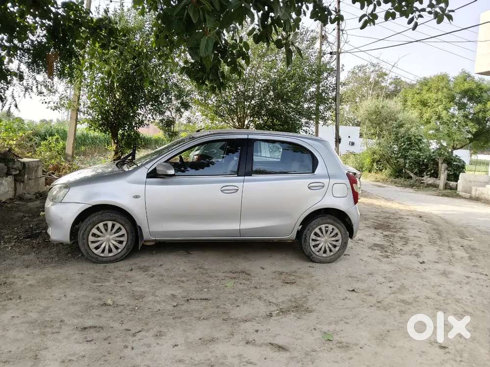 Toyota Etios Liva Petrol
