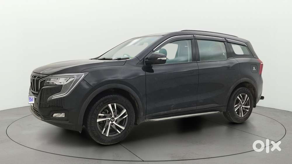 Mahindra Xuv700 2.0 Ax 7 Petrol At Str, 2024, Petrol