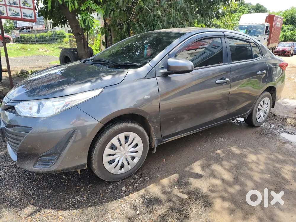 Toyota Yaris 2018 1.5 J - (7 Air Bags) Less Driven