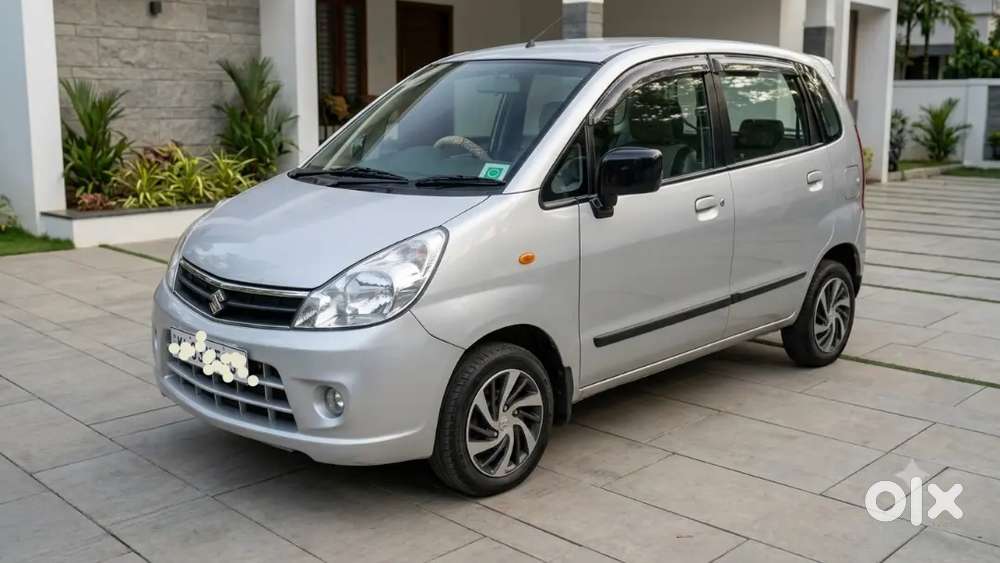 Maruti Suzuki Zen Estilo 2010