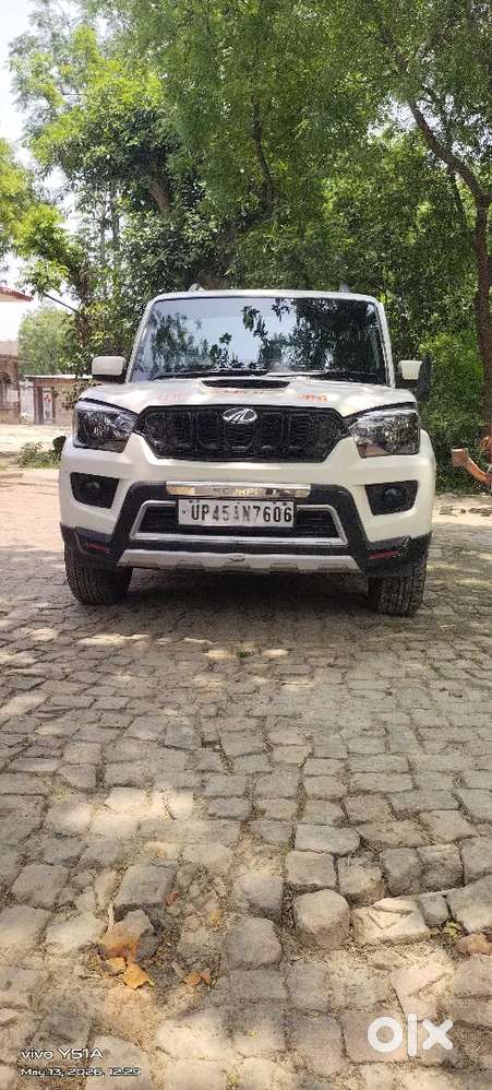 Mahindra Scorpio S5
