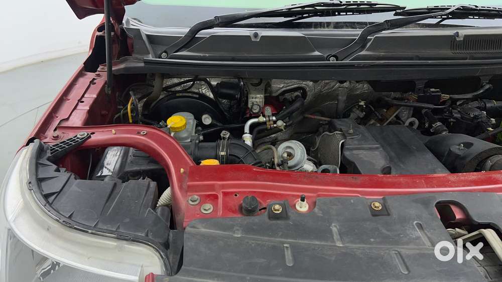 Mahindra Tuv 300 T6 Plus, 2018, Diesel