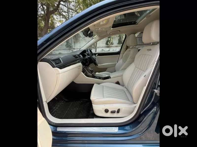 Skoda Superb 2.0 L&k Tsi At, 2022, Petrol