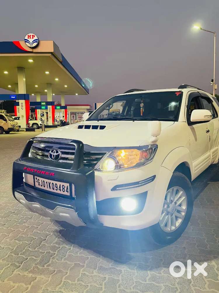 Toyota Fortuner Diesel 2012