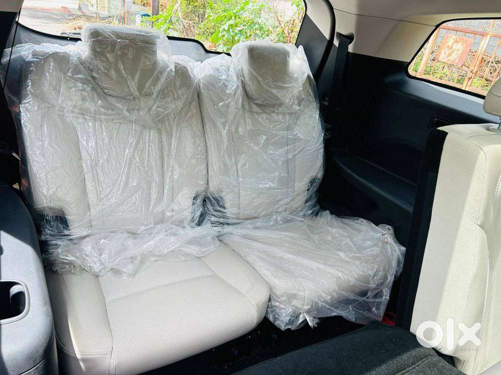 Mahindra Xuv700 2.2 Ax 7 Diesel Mt Str, 2024, Diesel