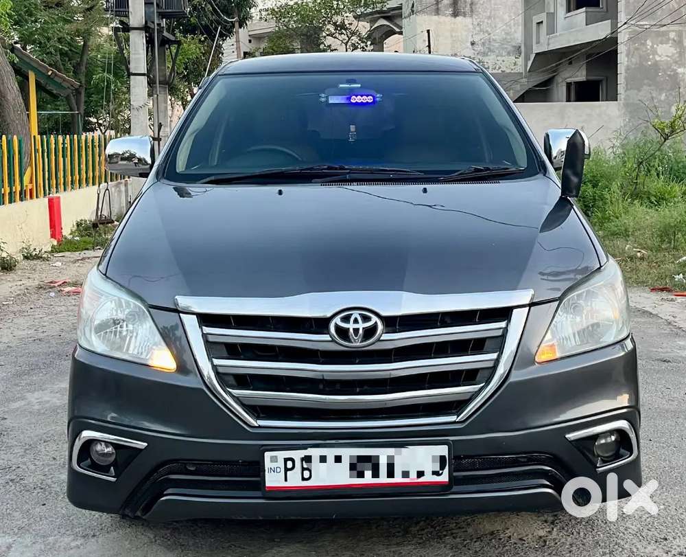 Toyota Innova 2016 Diesel Well Maintained