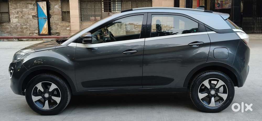 Tata Nexon 1.2 Revotron Xz Plus Dual Tone, 2018, Petrol