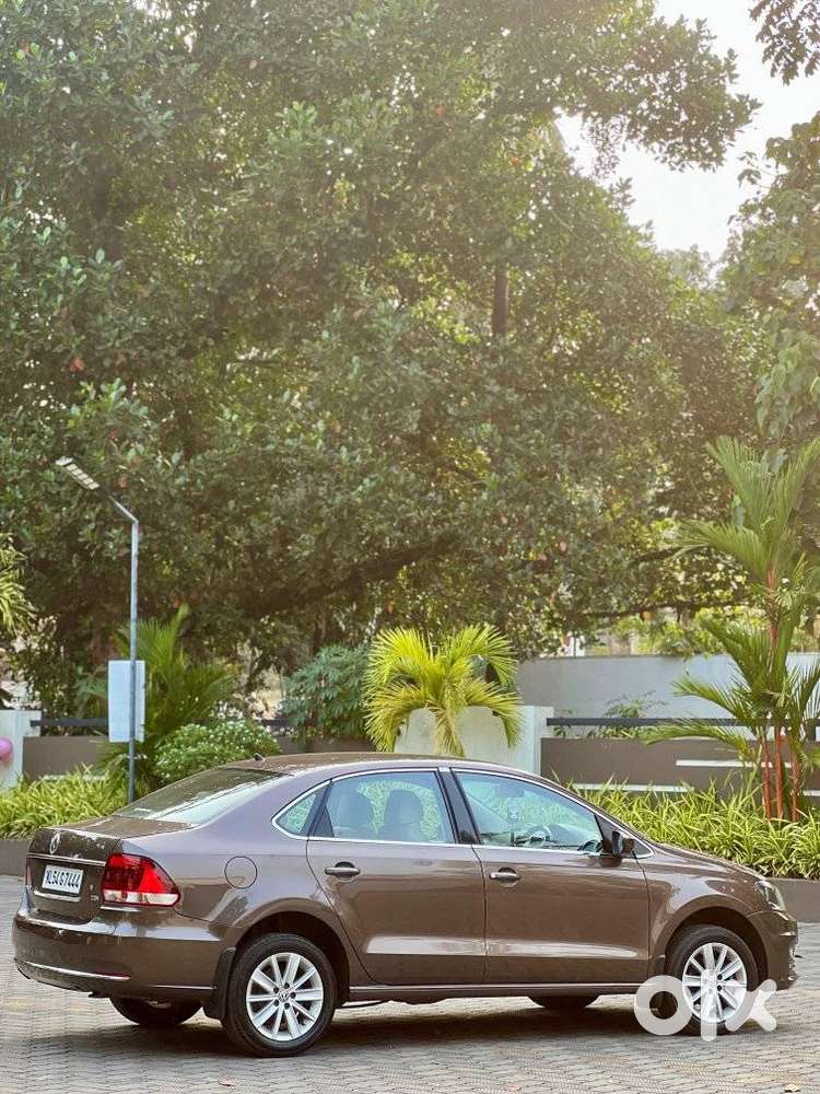 Volkswagen Vento 1.5 Highline Plus At 16 Alloy, 2015, Diesel