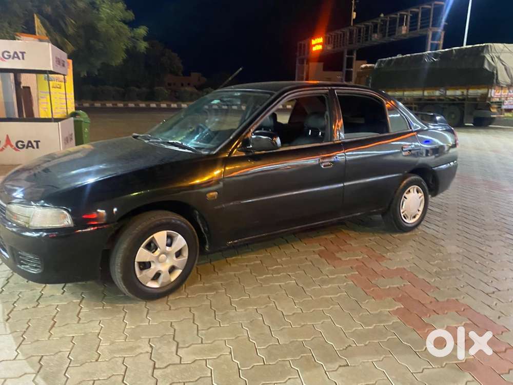 Mitsubishi Lancer Glxd 2002