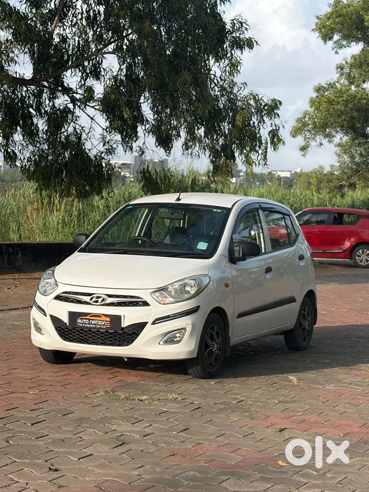 Hyundai I10 Magna O, 2016, Petrol