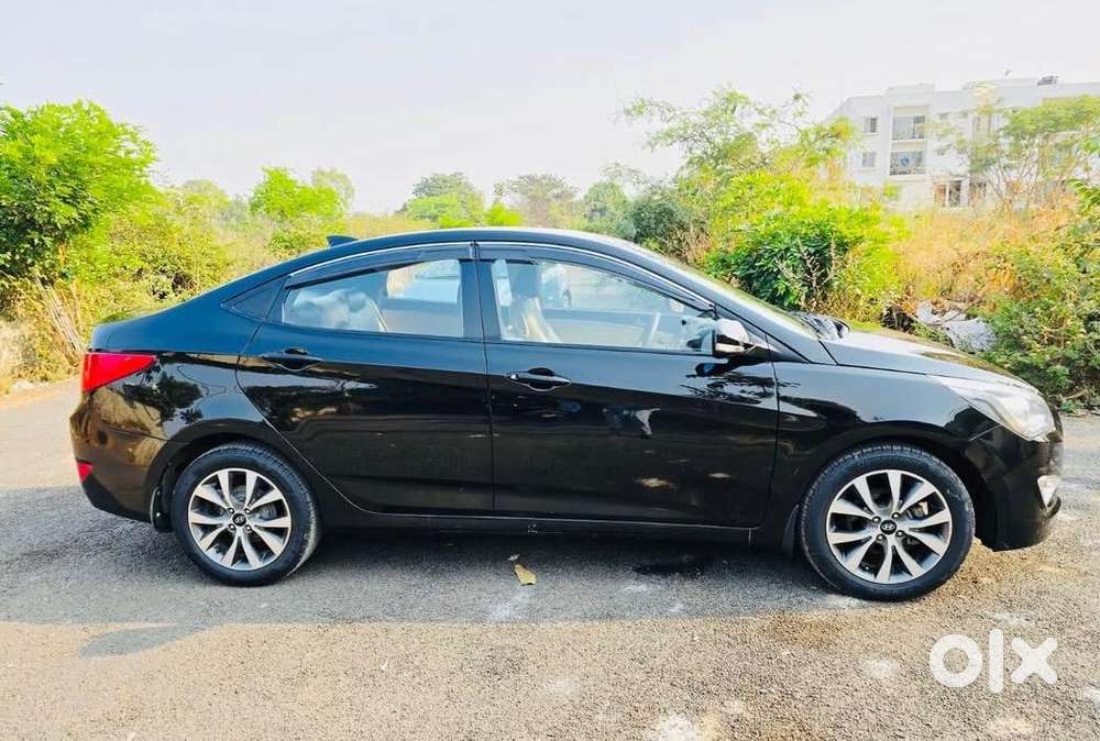 Hyundai Petrol Manual 2016