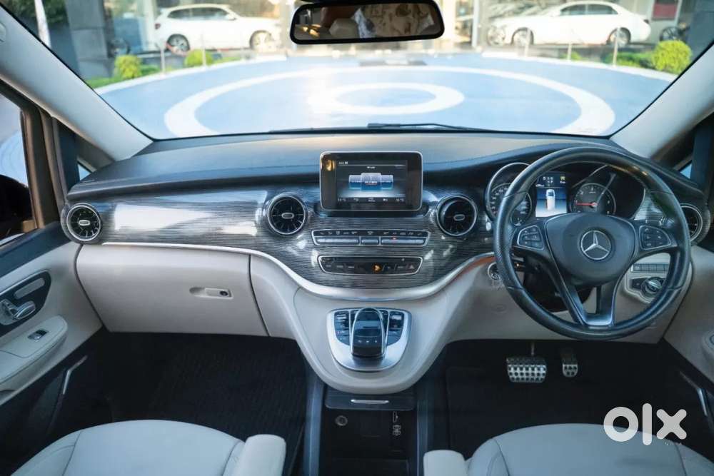 Mercedes-benz V-class 2.1 220 Expression Diesel At, 2021, Diesel