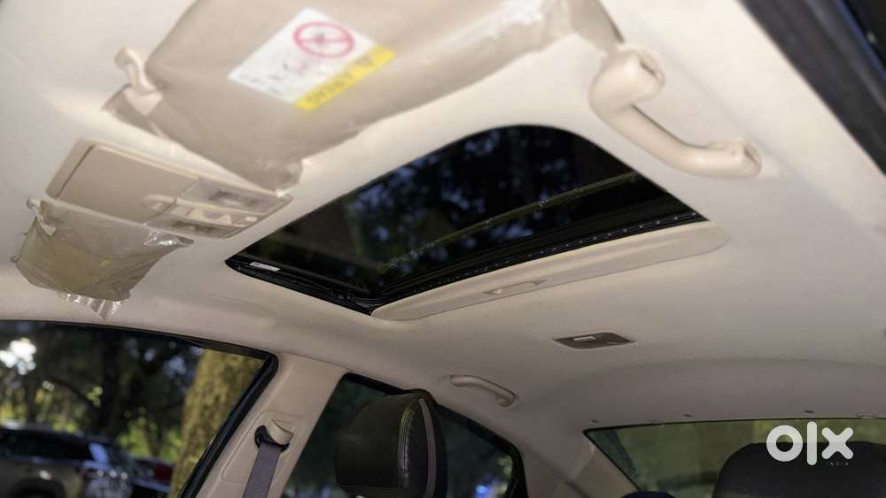 Hyundai Verna 1.5 Sx Ivt, 2022, Petrol