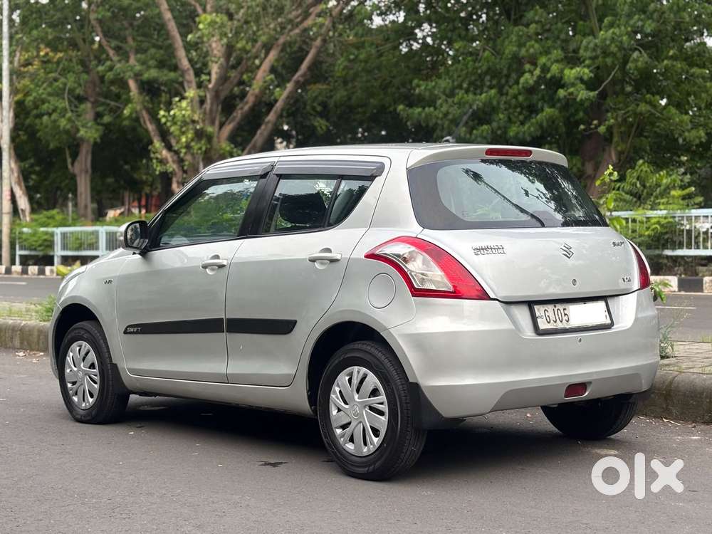 Maruti Suzuki Swift Vxi + Manual, 2014, Petrol