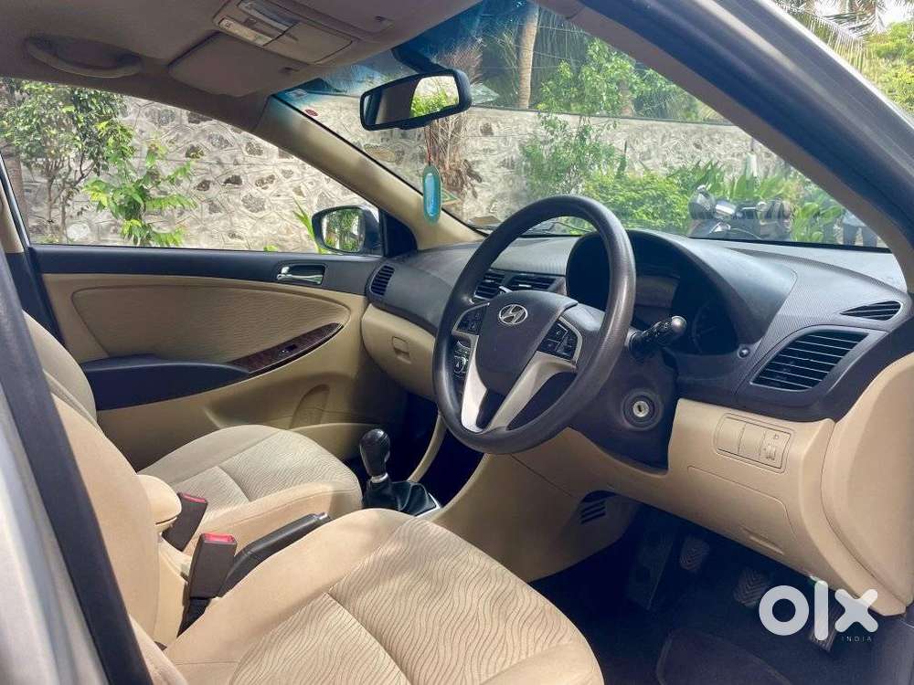 Hyundai Verna 1.4 Cx Vtvt, 2014, Petrol