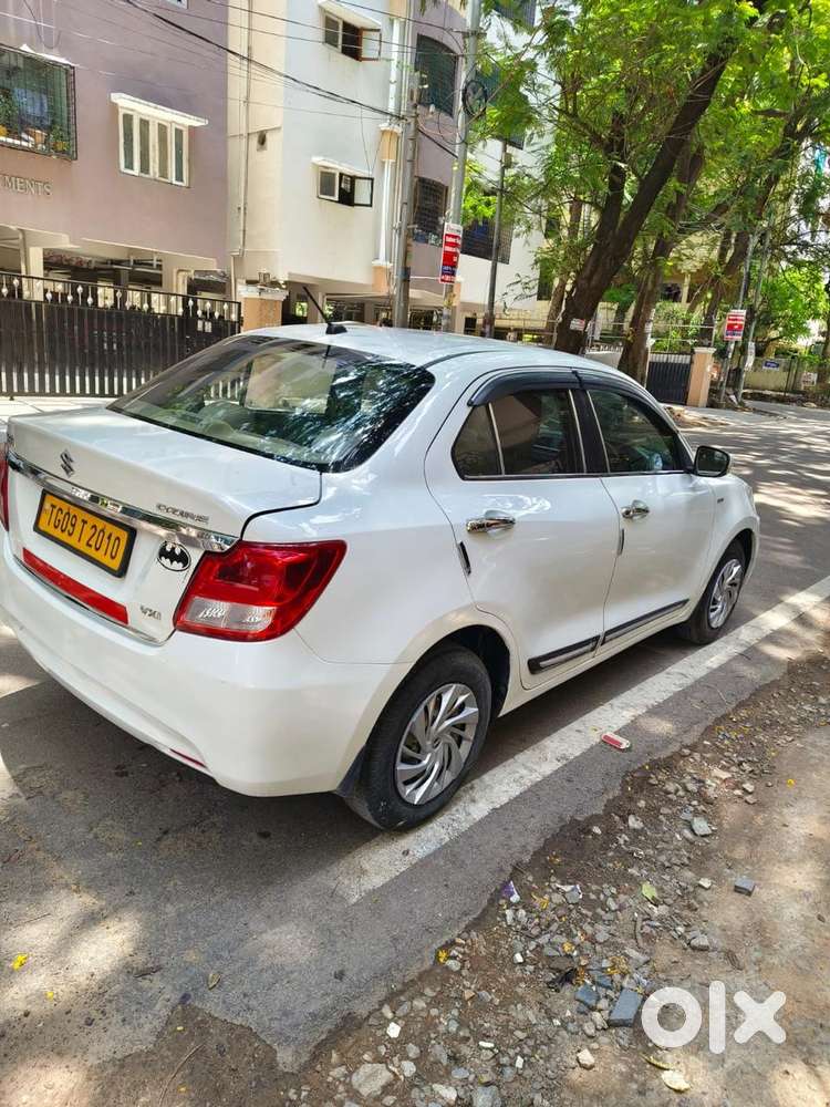 Maruti Suzuki Swift Dzire Vxi Optional, 2017, Petrol