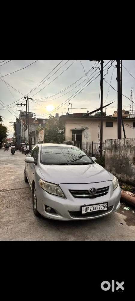 Toyota Corolla Altis 2011