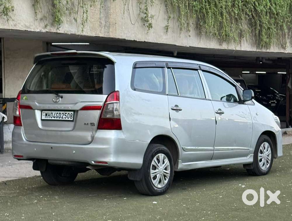 Toyota Innova 2.5 G (diesel) 8 Seater, 2014, Diesel