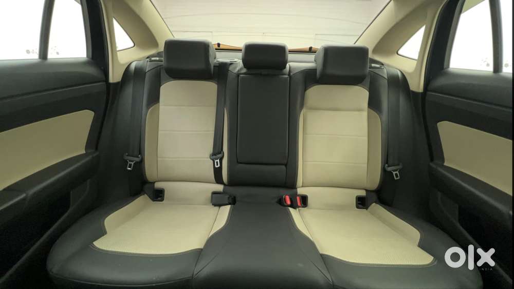 Skoda Slavia Style 1.5l Tsi Dsg, 2022, Petrol