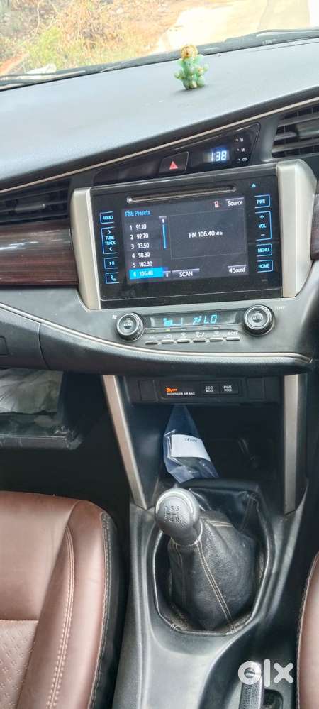 Toyota Innova Crysta 2.4 V 8 Str, 2017, Diesel