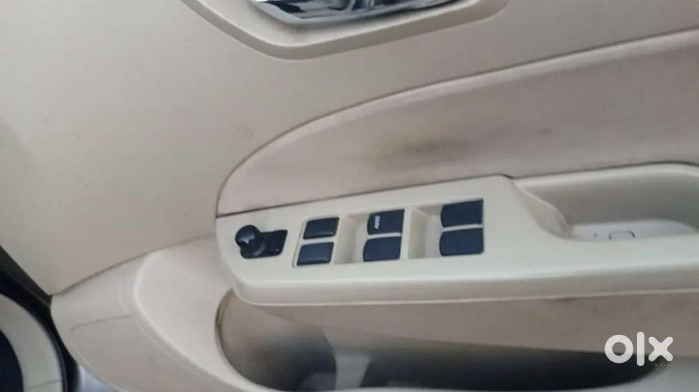 Maruti Suzuki 
Swift Dzire 2016 Diesel