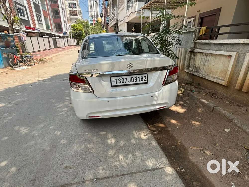 Maruti Suzuki Dzire 2022 Drives
